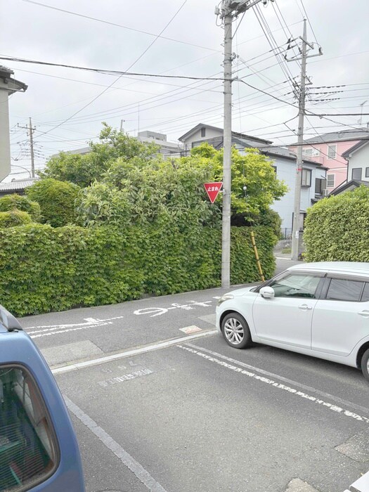 物件内観写真16　(室内からの展望)