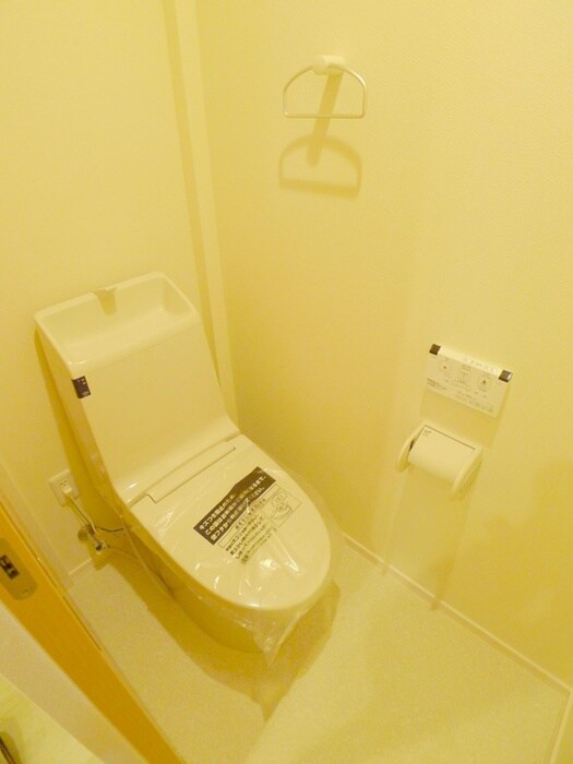 物件内観写真12　(トイレ)