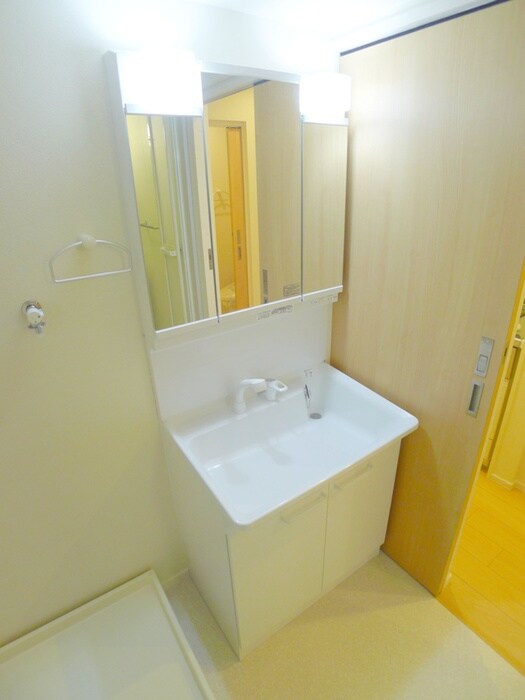 物件内観写真13　(洗面)