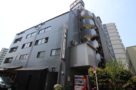 船清ビル外観写真