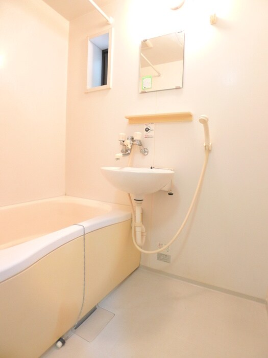 物件内観写真11　(バス／シャワールーム等)