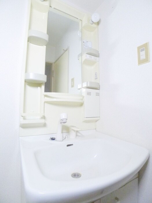 物件内観写真13　(洗面)