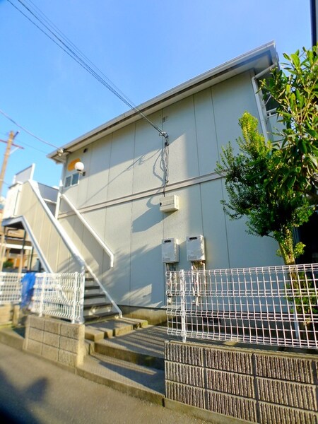 リンデンハウス南八幡外観写真