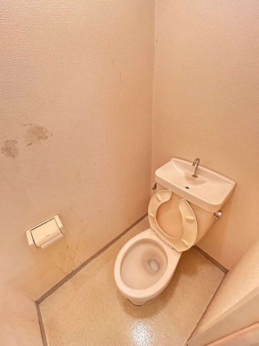 物件内観写真15　(トイレ)