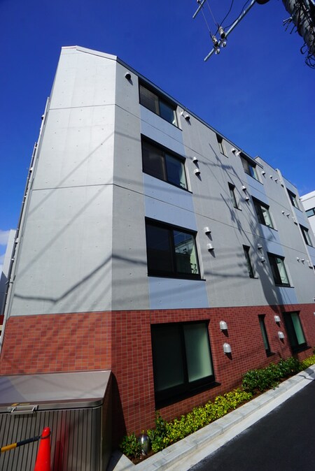 URBANCUBE三鷹外観写真