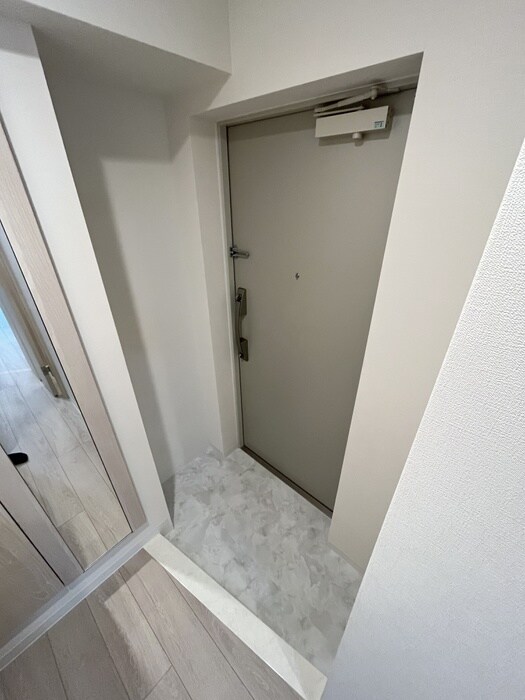 物件内観写真17　(玄関)