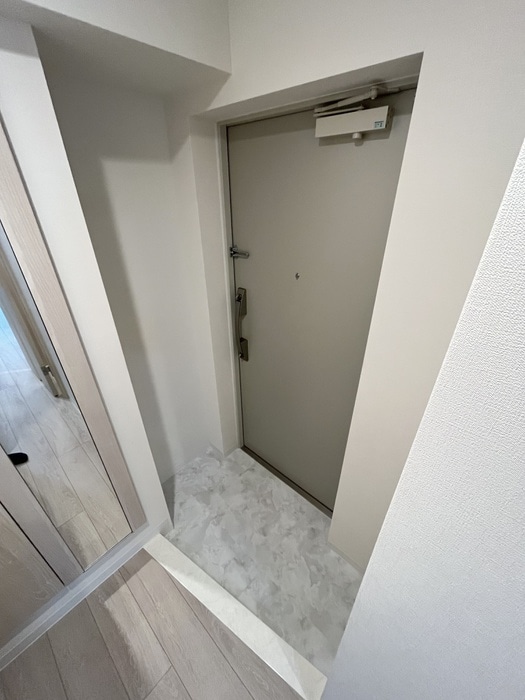 物件内観写真17　(玄関)