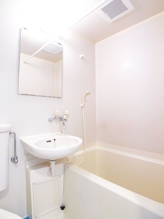 物件内観写真11　(バス／シャワールーム等)