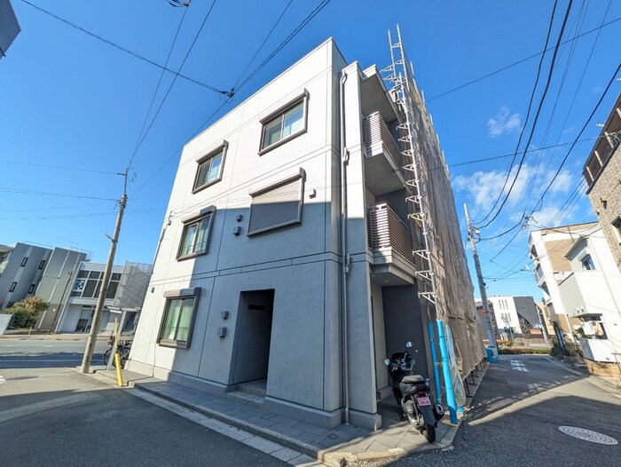 物件外観写真1　(外観写真)