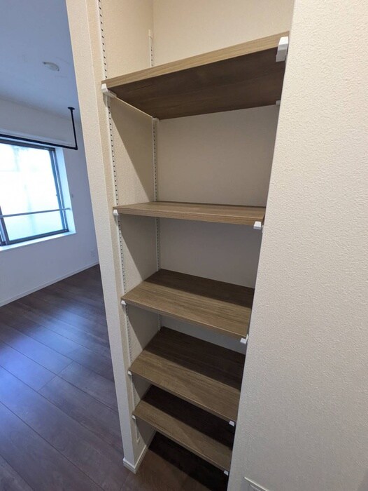 物件内観写真9　(収納)