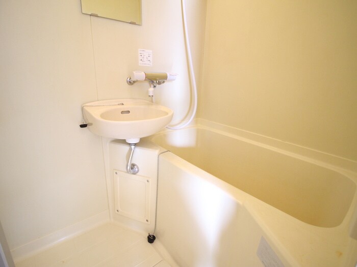 物件内観写真7　(バス／シャワールーム等)