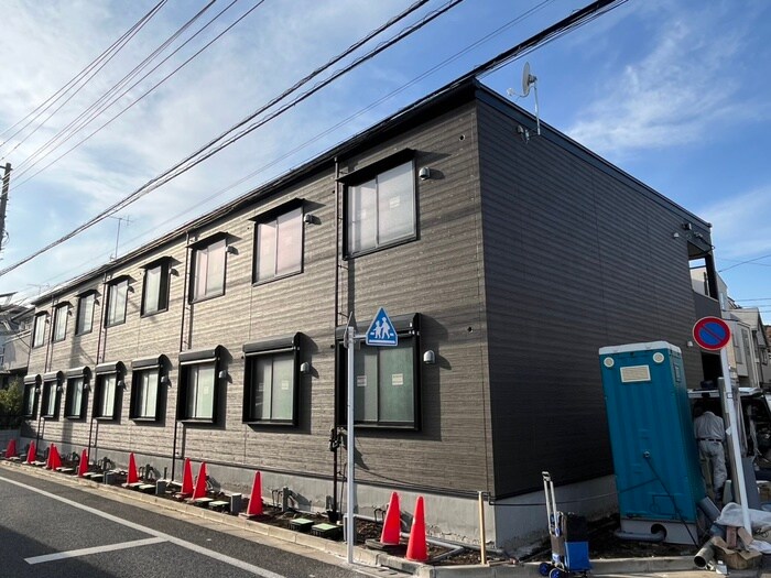 物件外観写真1　(建築中)