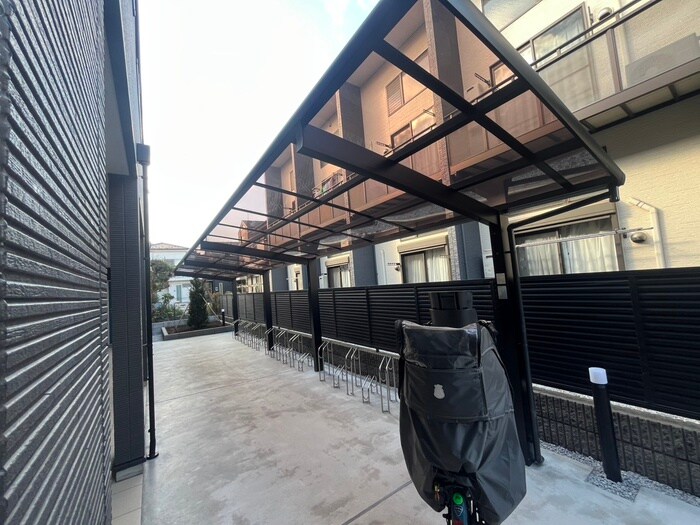 chattet(ｼｬﾄｯﾄ/猫と一緒に)の駐輪場