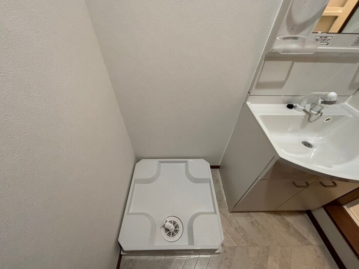 chattet(ｼｬﾄｯﾄ/猫と一緒に)の洗濯機置場