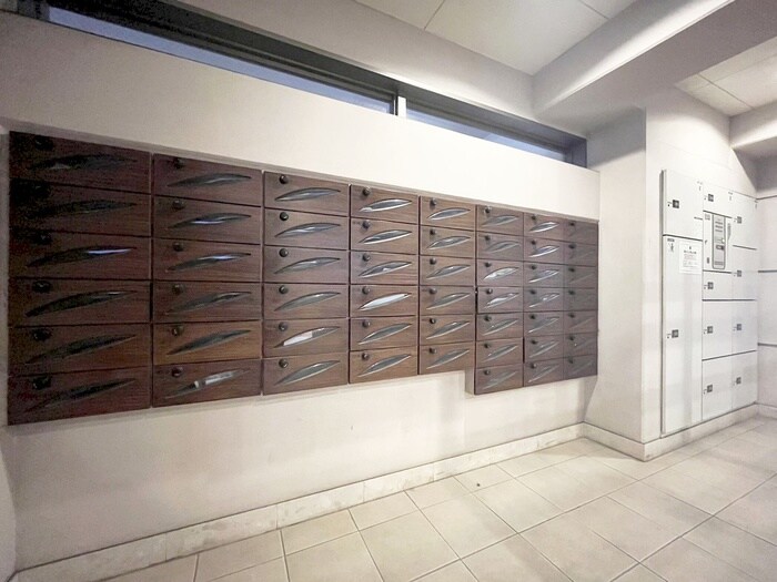 物件外観写真2　(駐車場)