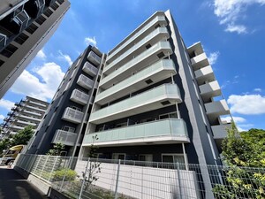 ＰＡＴＲＩＳ小豆沢外観写真