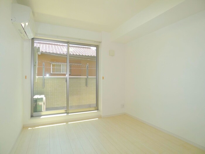 物件内観写真8　(ベランダ・バルコニー)