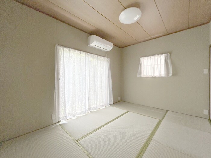 物件内観写真8　(居室)