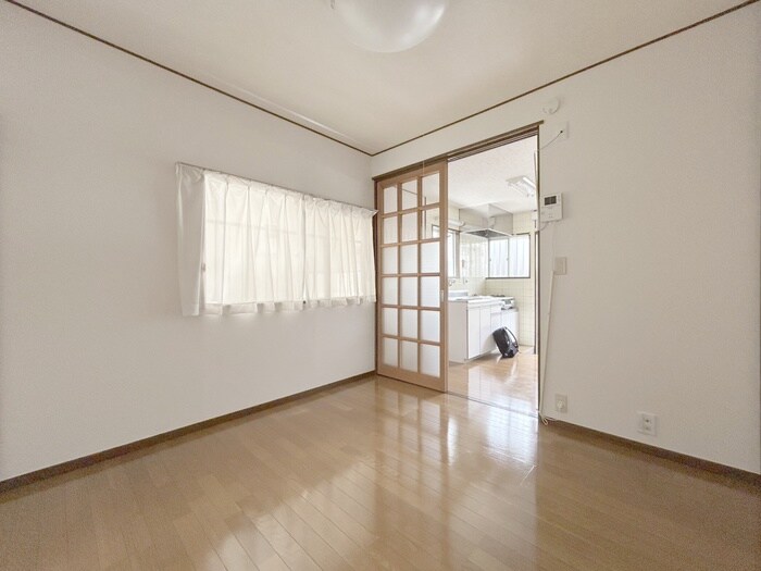 物件内観写真12　(居室)