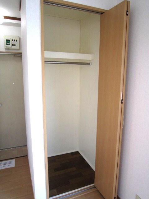 物件内観写真10　(収納)