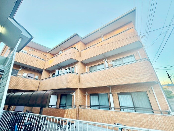 物件外観写真3　(外観写真)