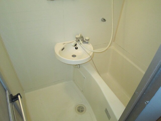 物件内観写真11　(バス／シャワールーム等)