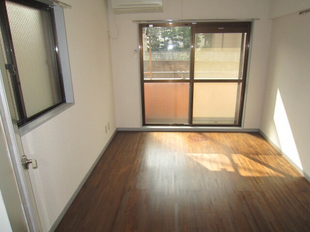 物件内観写真14　(居室)