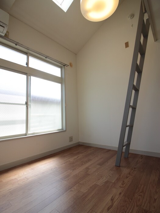 物件内観写真9　(居室)