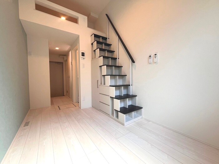 物件内観写真8　(居室)