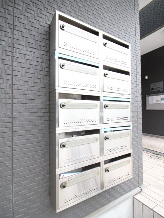 物件外観写真4　(建物設備)