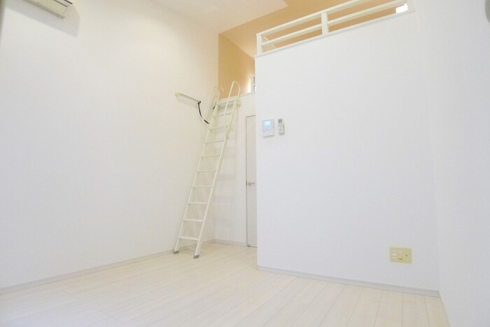 物件内観写真14　(居室)