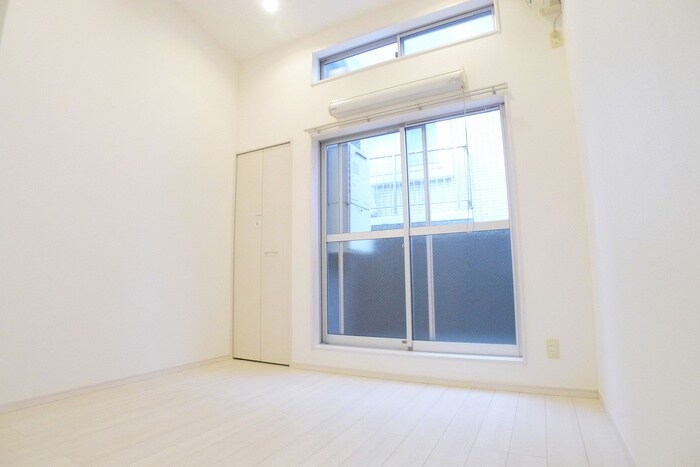 物件内観写真15　(居室)