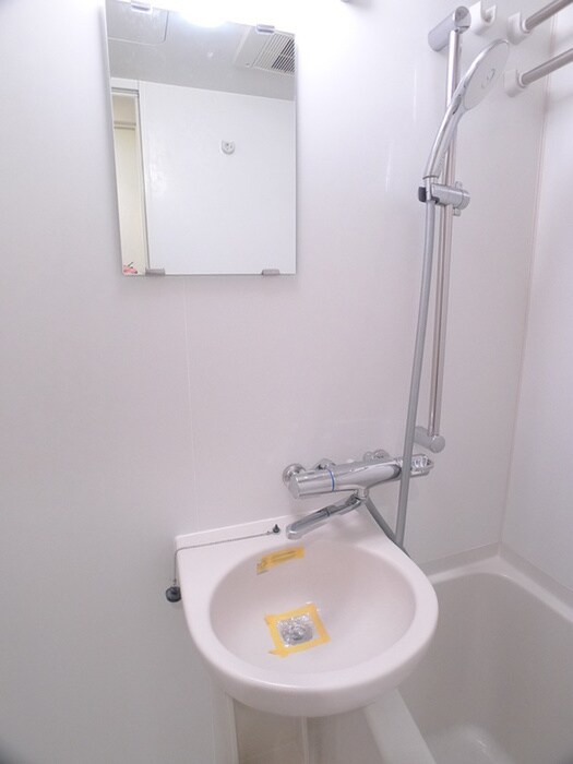 物件内観写真12　(洗面)