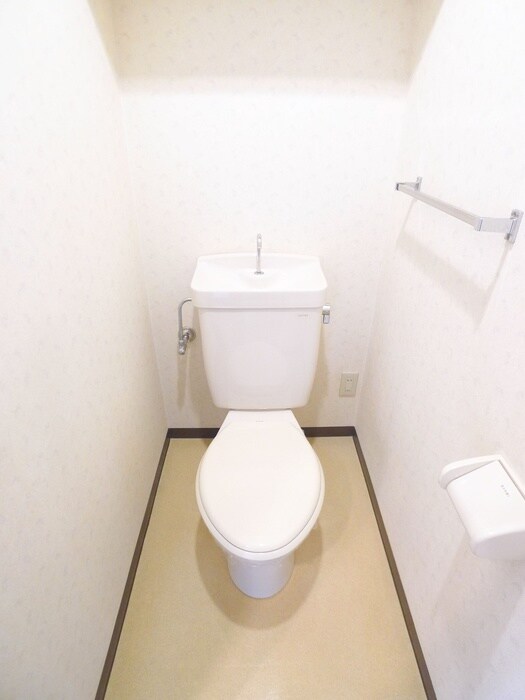 物件内観写真14　(トイレ)