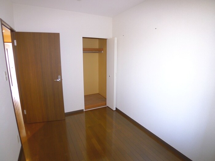 物件内観写真16　(居室)