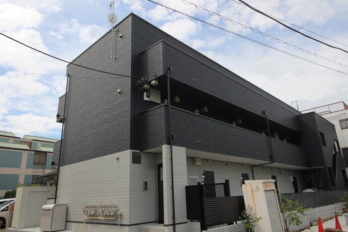 物件外観写真1　(外観写真)