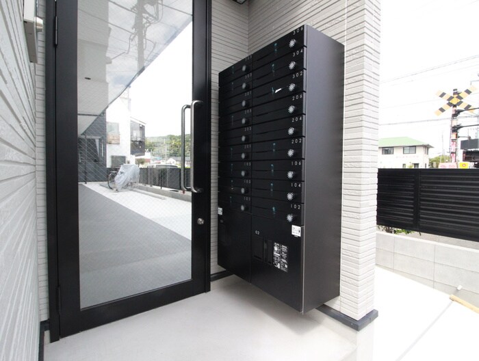 物件外観写真4　(建物設備)