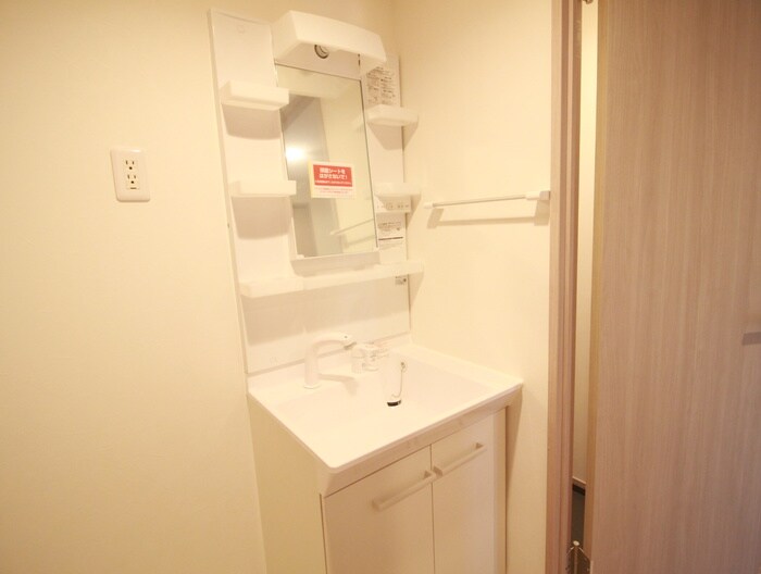 物件内観写真11　(洗面)