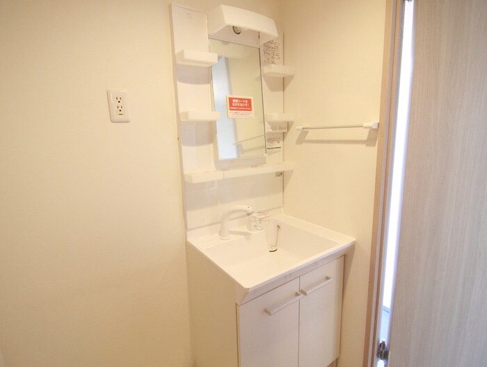 物件内観写真11　(洗面)