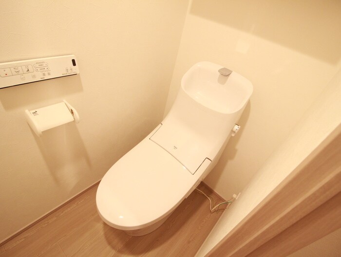 物件内観写真12　(トイレ)