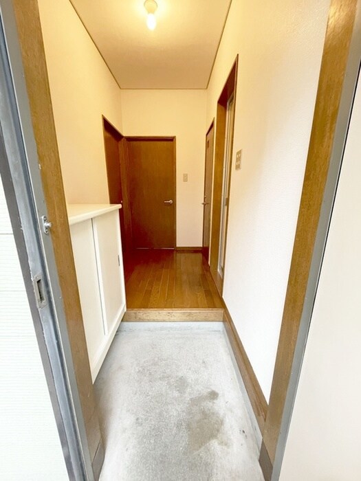 物件内観写真7　(廊下)
