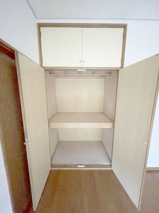 物件内観写真11　(収納)