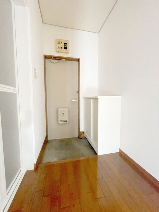 物件内観写真20　(玄関)