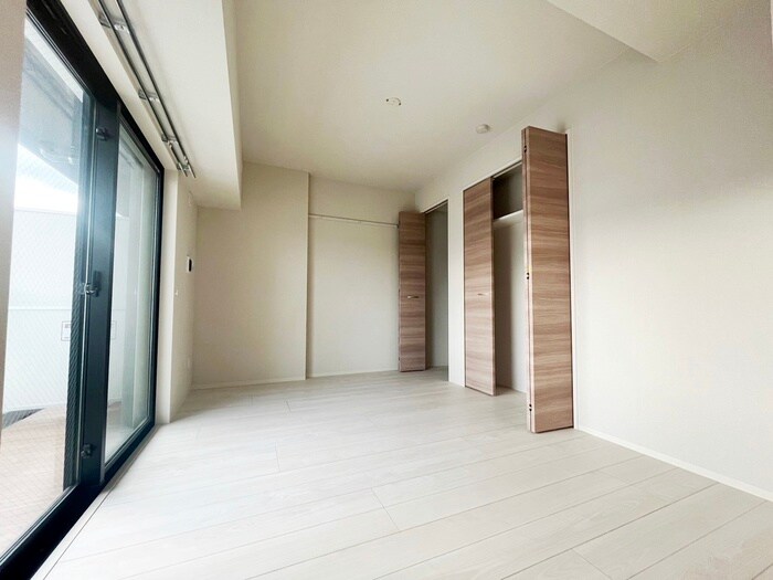 物件内観写真8　(居室)