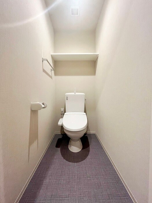 物件内観写真16　(トイレ)