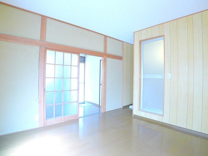 物件内観写真19　(居室)