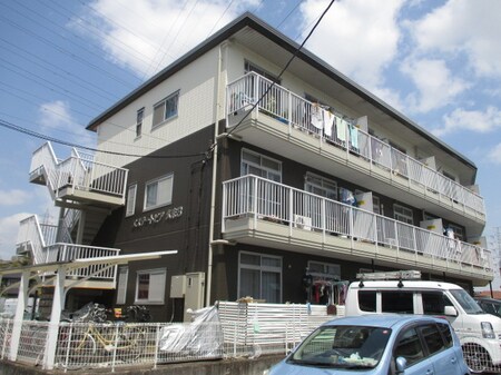 エステートピア久末３外観写真