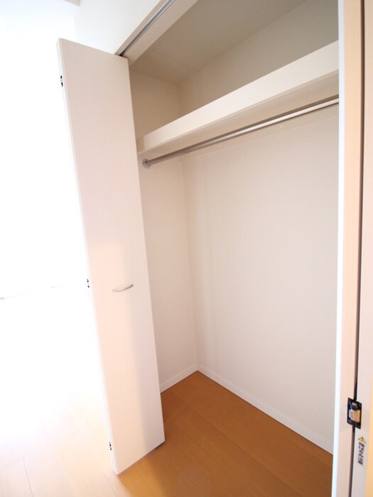 物件内観写真9　(収納)