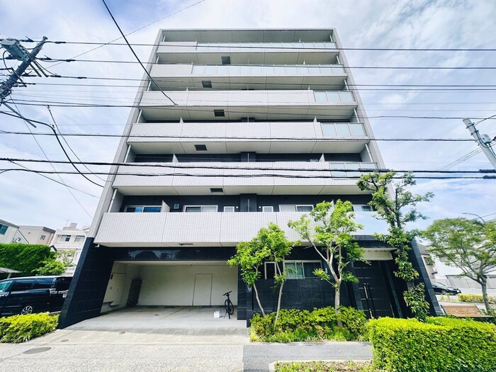 物件外観写真6　(駐車場)