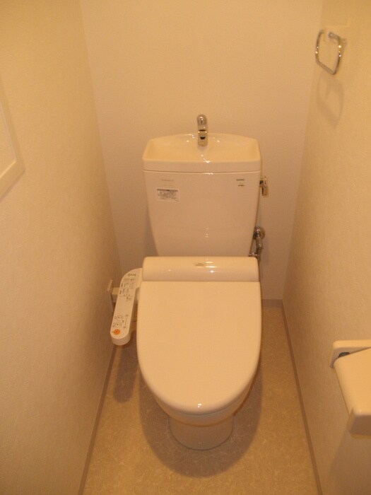 物件内観写真11　(トイレ)